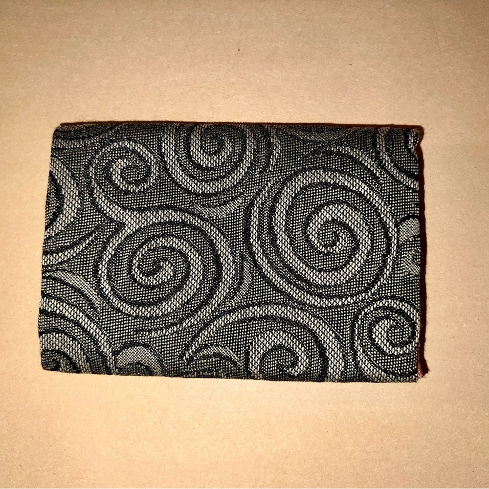 Retro Cardholder - Picture 3 of 10